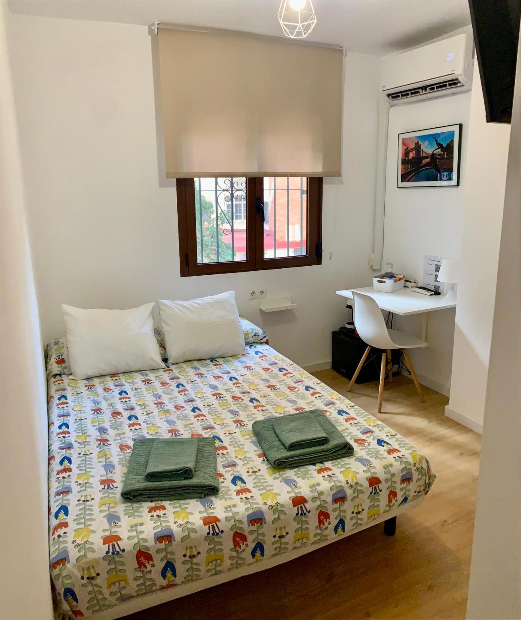 Habitacion Gonzalez Málaga Buitenkant foto