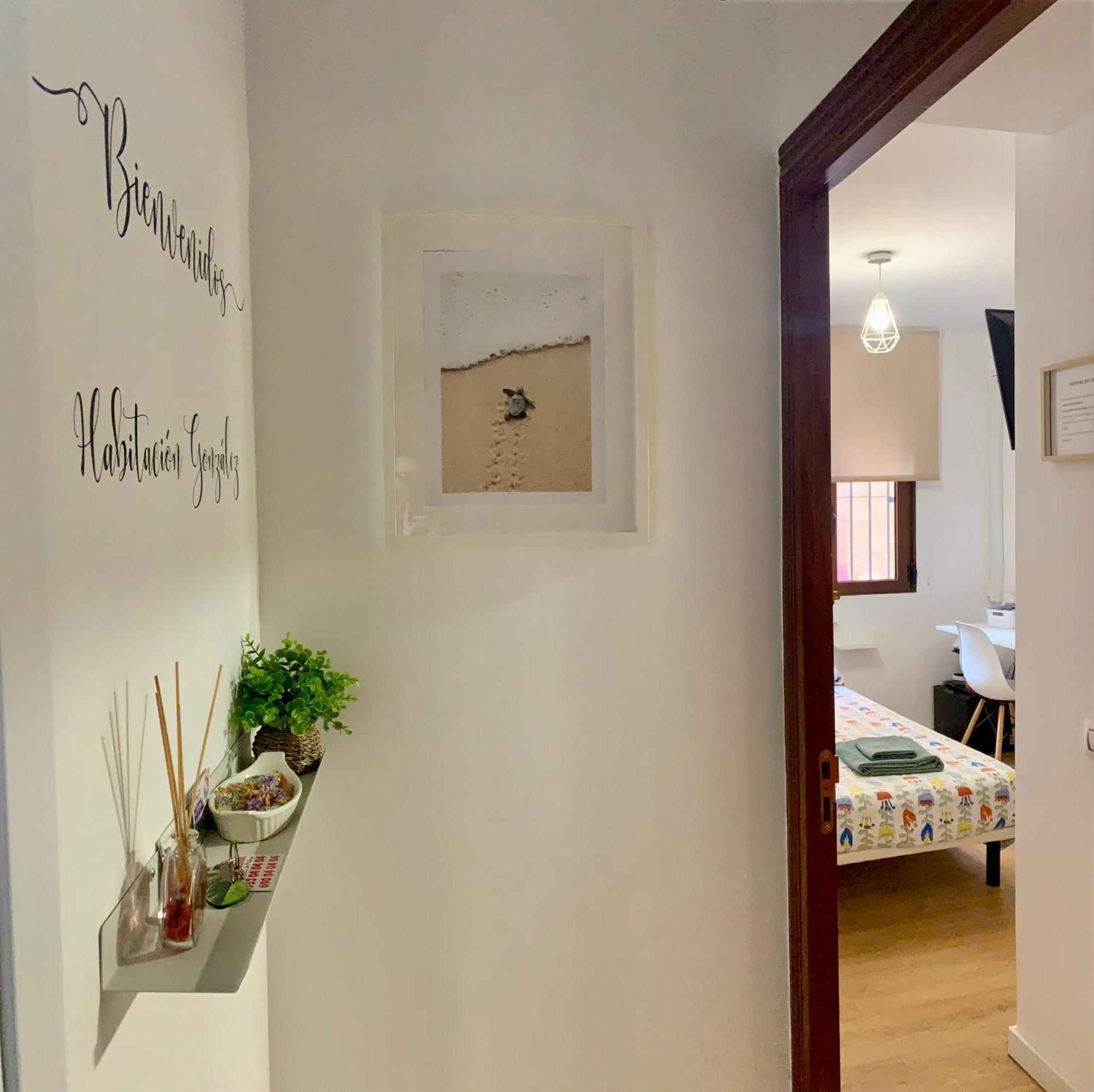 Habitacion Gonzalez Málaga Buitenkant foto